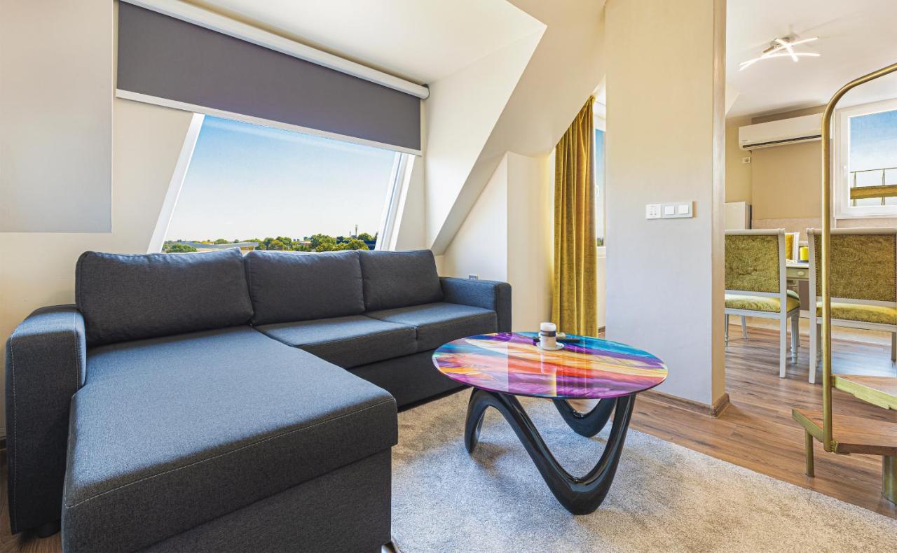 Appartement Fancy 1Bd Penthouse With Terrace Near The Centre By Flat Mаnager à Plovdiv Extérieur photo